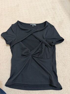 Fashion Nova Black Ribbed Twist-Front Short Sleeve Top